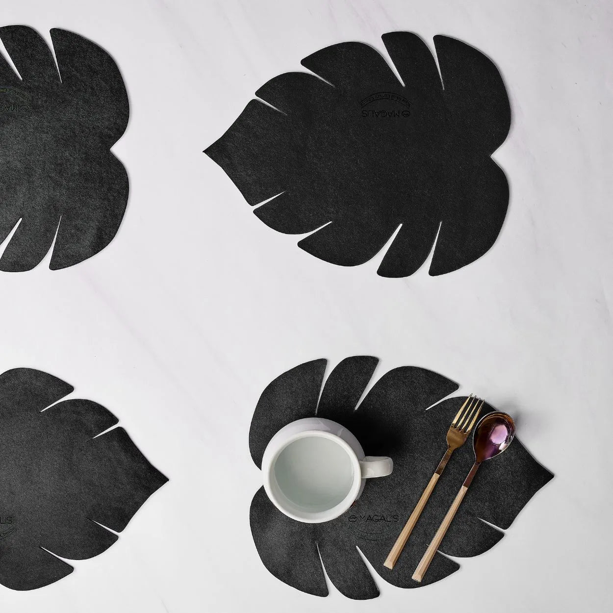 Foglia Leather Placemat - ( Set of 4 )