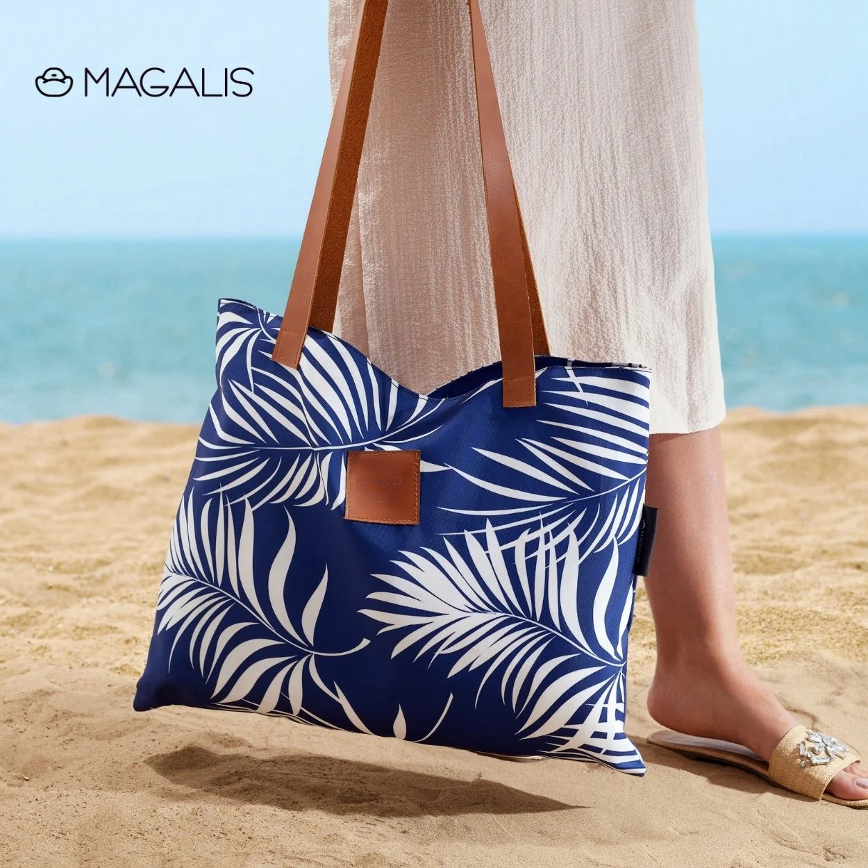 Svelte Tote Bag